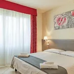 Otel Lumin 3*