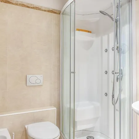 Lumin Ξενοδοχείο 3*