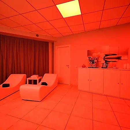 Lumin Hotel 3*