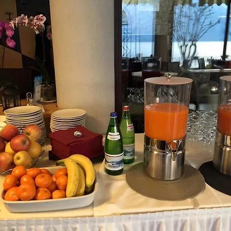 Lumin Hotel